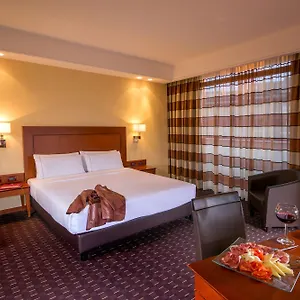 Hotel Capannelle, Rome