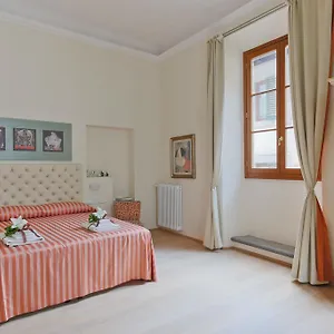 Apartment Proconsolo Superior Florence